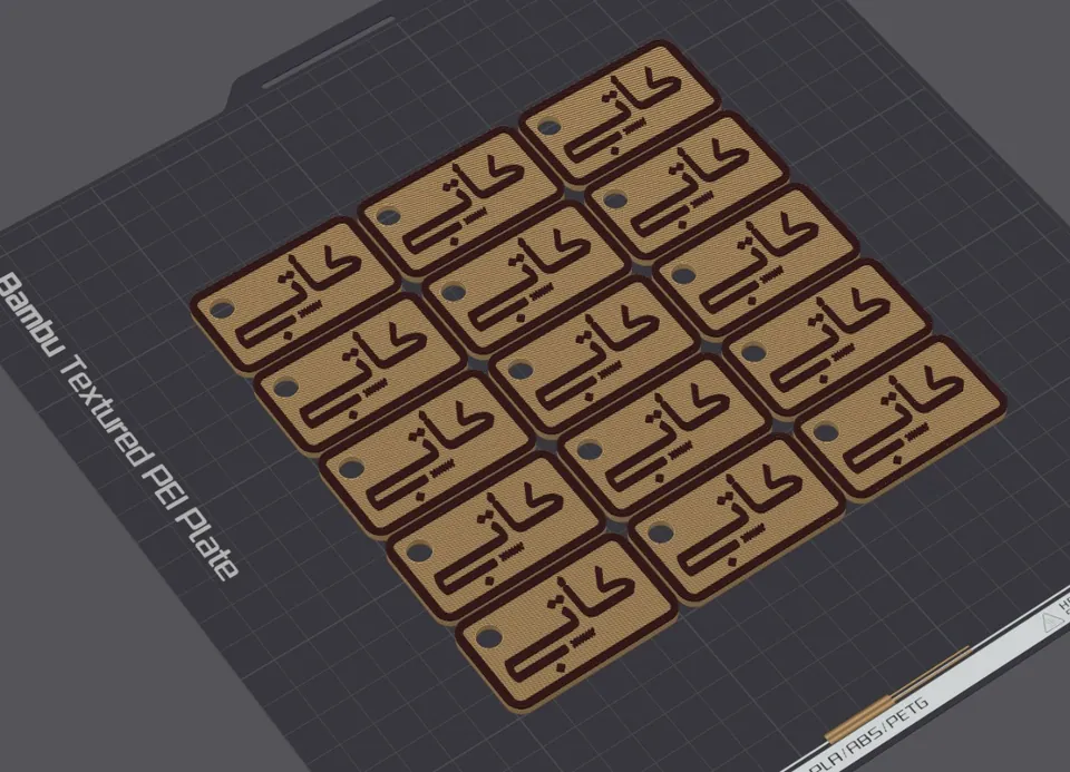 تصميم بطاقات أسماء مخصصة