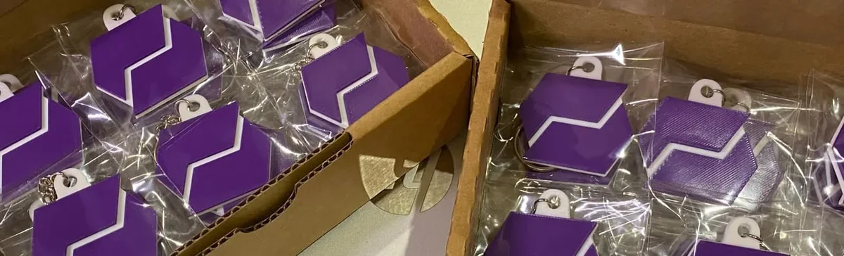 علاقات مفاتيح مغلفة